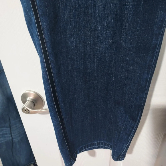 Talbots High Waist Straight Ankle Jeans - Side Ribbon Trim in Size 18WP - Picture 4 of 10